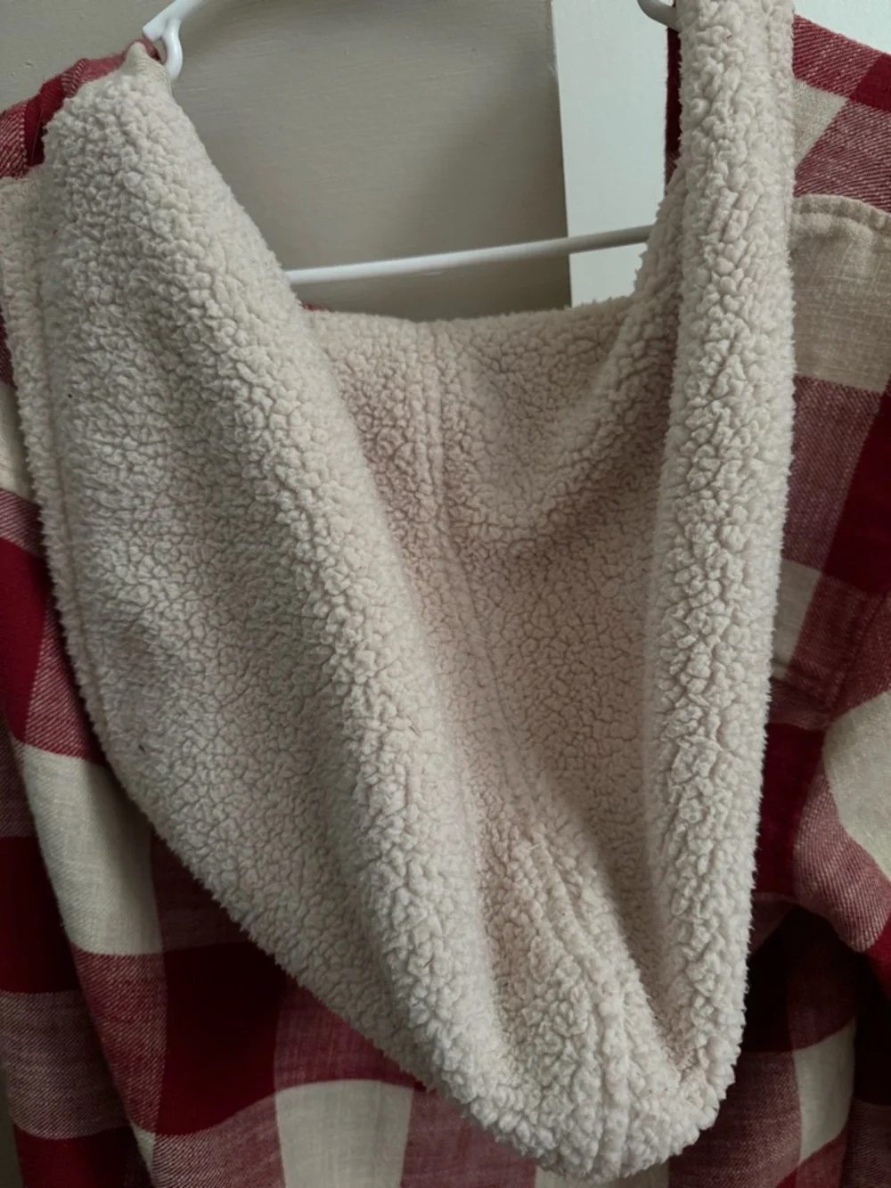 American Eagle Red & Cream Plaid Sherpa-Lined Hooded Shacket - Picture 4 of 5